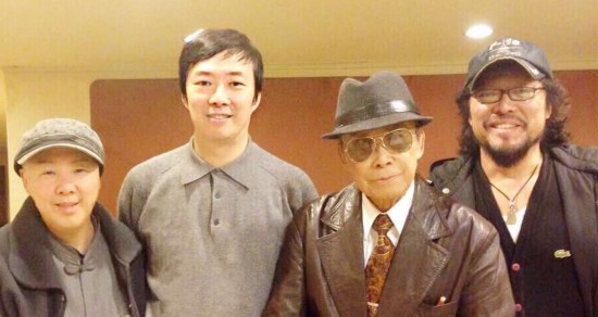 费玉清全家福曝光 婉拒春晚邀约陪父亲吃团圆饭