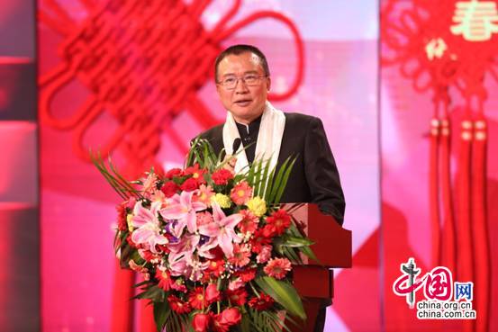 “欢乐一家亲”大型文化行动正式启动(组图) “欢乐一家亲”大型文化行动正式启动(组图)