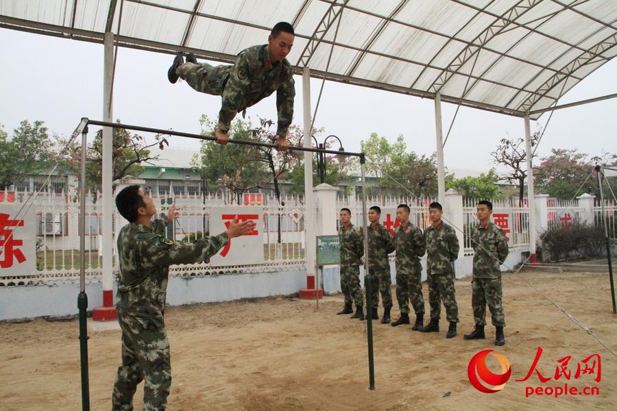 日常训练（李春红 摄影）