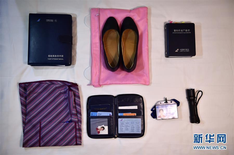 【图片故事】“90后”空姐的一天