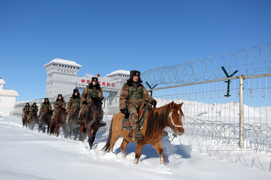 新春走軍營：一名軍校生-30°C踏雪巡邏初體驗