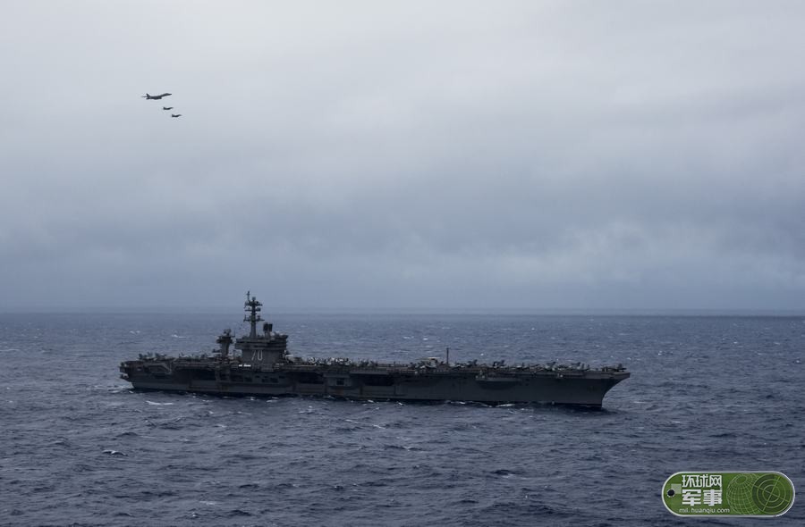 美航母舰载机飞抵菲律宾海