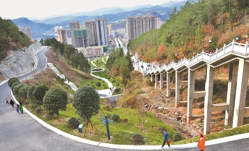 巴中市南江县三年投资逾六亿美化城市环境