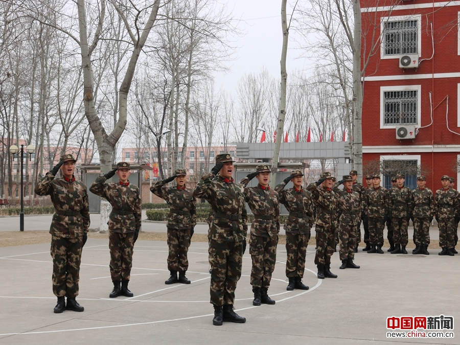 武警北京总队十七支队备战两会练兵忙( 1 / 7 )