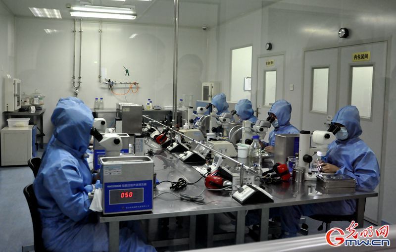 【网络媒体走转改】亮剑顽疾 医械“智造”书写中国骄傲（组图）