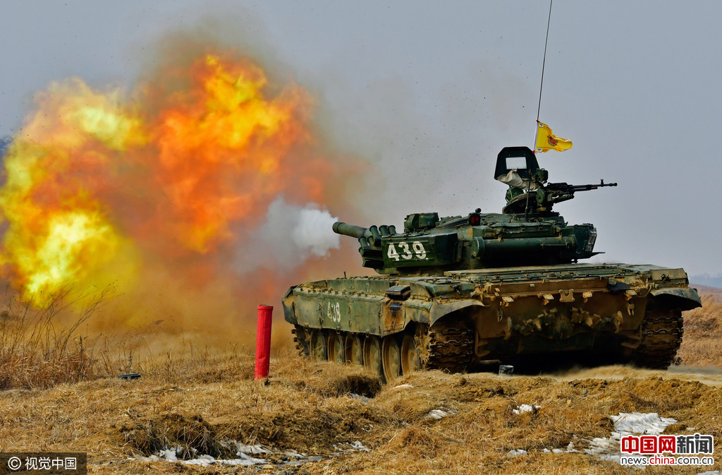 俄羅斯2017坦克冬季兩項競賽 競爭激烈場面火爆 