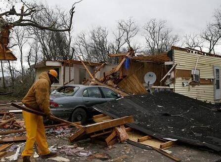 美得州遭龙卷风袭击 多栋房屋被毁