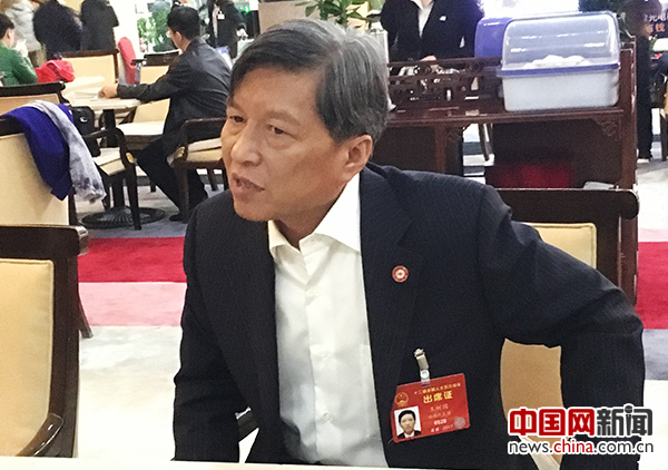 2017年3月4日，北京，全国人大代表、西安交通大学校长王树国接受采访。中国网 记者金慧慧摄