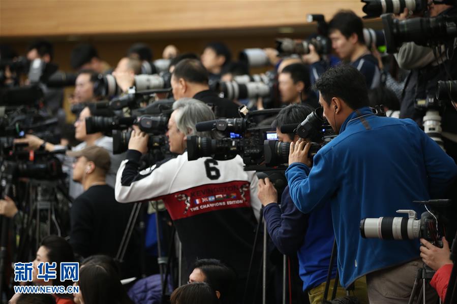 （两会）（7）外交部部长王毅就“中国的外交政策和对外关系”答记者问