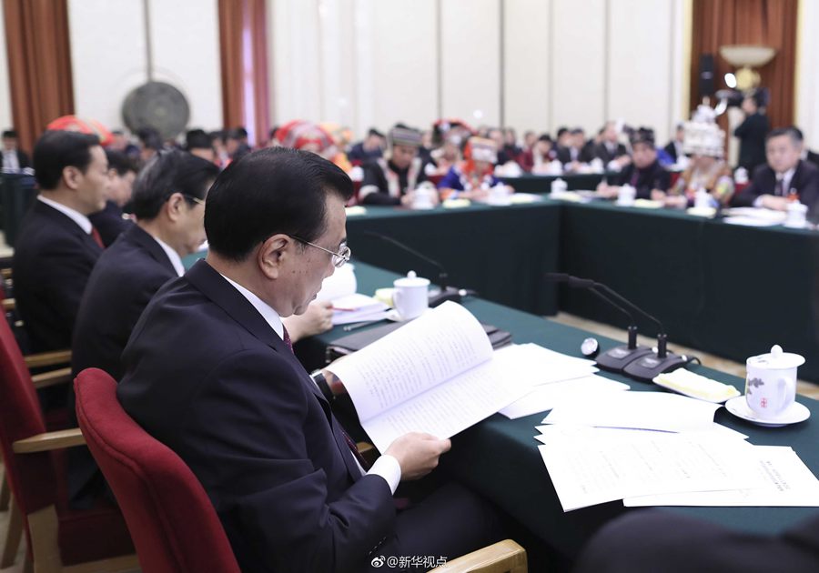 李克强到广西代表团参加审议:'民族边疆地区'不能省