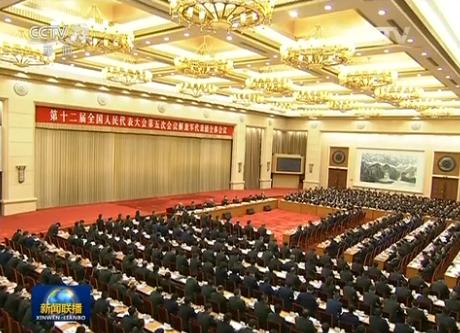习近平：加快建立军民融合创新体系 为我军建设提供强大科技支撑