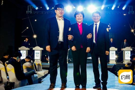 vbox4073__J8A2957_170936_small (1)