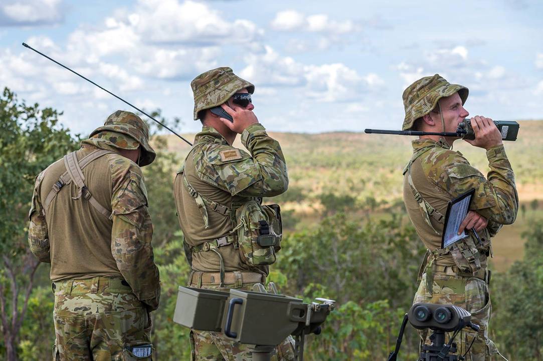 澳大利亚陆军演练出动虎式武直