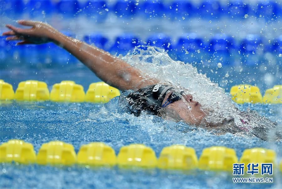 傅园慧晋级全国游泳冠军赛100米仰泳决赛