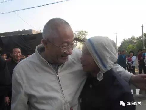 2010年,董良翮回河北插队地