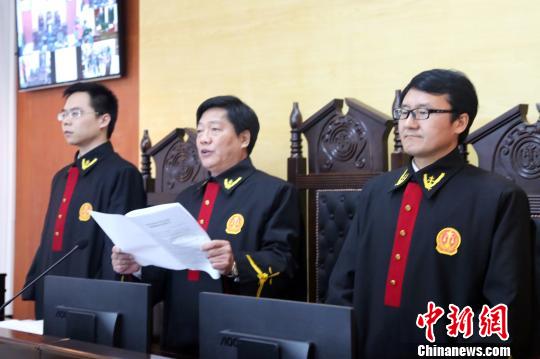 河南“情夫虐童案”：生母获刑10年 施暴者被判无期