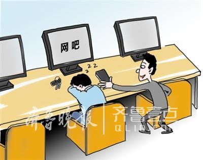 4月13日,招远市公安局110指挥中心与巡警大队一同破获网吧内系列盗窃