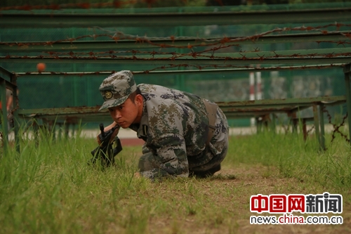 参军入伍 这些大学生士兵有话说