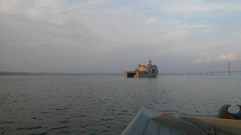 印尼向菲律宾交付第二艘坞登