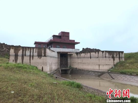 洞庭湖内最大矮围实施爆破拆除欲再现八百里洞庭