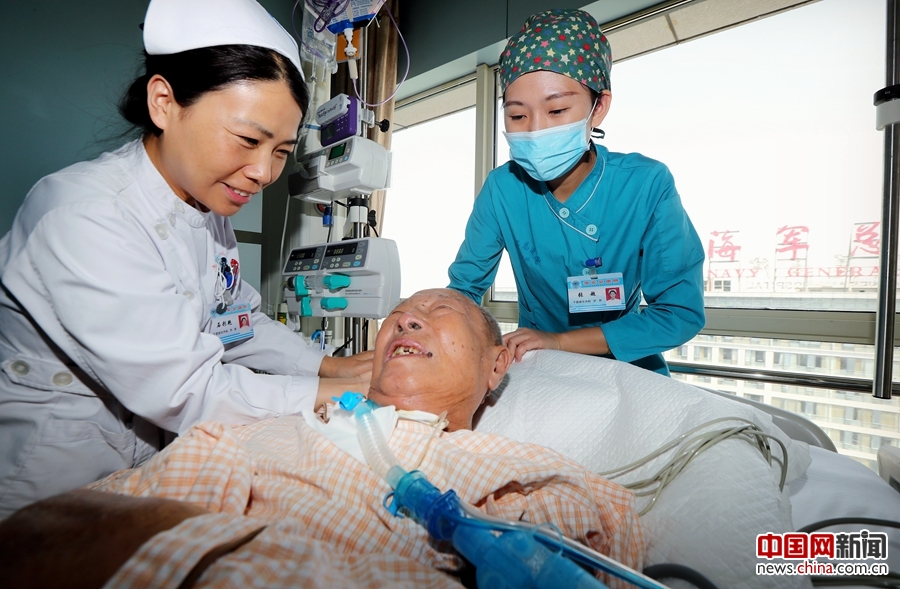 海军总医院的白衣天使 为了那份圣洁的事业