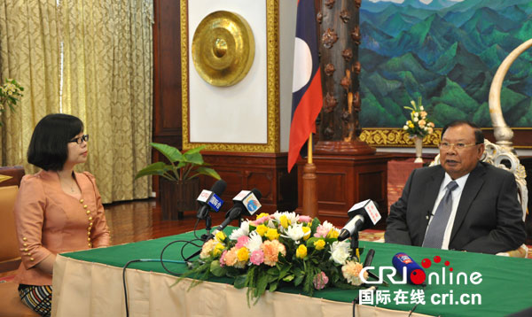 老挝国会主席图片