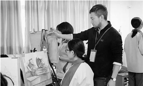 晨跑报告引起“连锁反应”对学生关爱让家长点赞