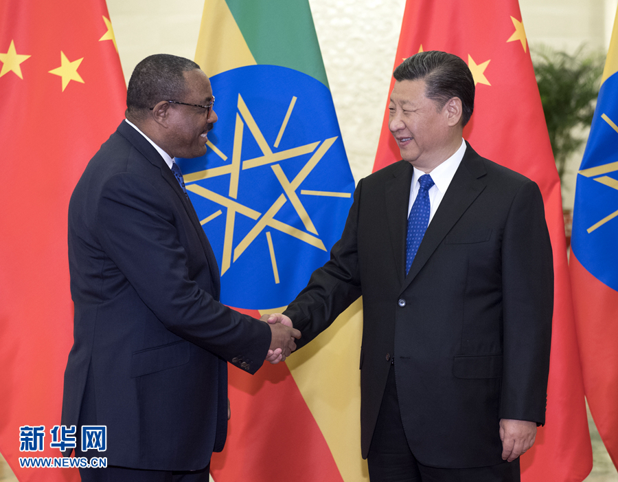 5月12日，國家主席習近平在北京人民大會堂會見來華出席“一帶一路”國際合作高峰論壇的衣索比亞總理海爾馬利亞姆。新華社記者 李學仁 攝
