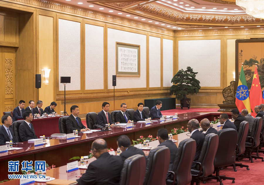 5月12日，國家主席習近平在北京人民大會堂會見來華出席“一帶一路”國際合作高峰論壇的衣索比亞總理海爾馬利亞姆。新華社記者 李學仁 攝