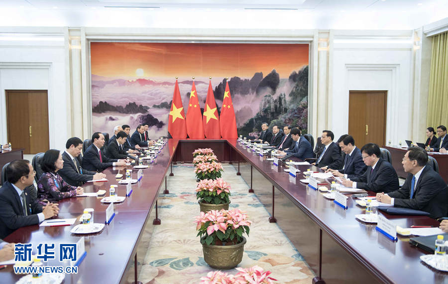 5月12日，國務院總理李克強在北京人民大會堂會見來華進行國事訪問並出席“一帶一路”國際合作高峰論壇的越南國家主席陳大光。新華社記者 李濤 攝