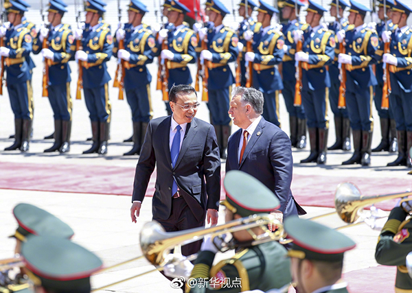 李克强举行仪式欢迎匈牙利总理欧尔班访华