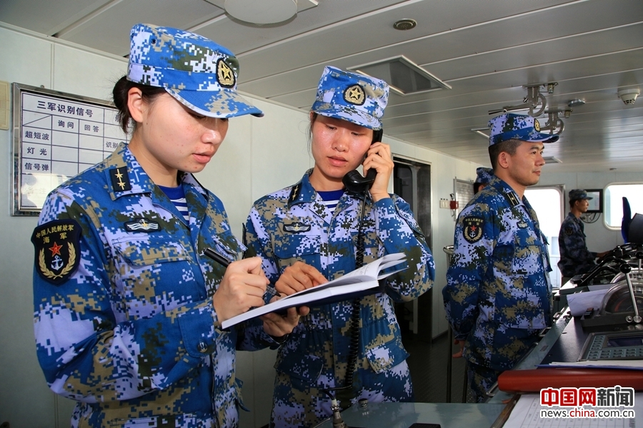 黄山舰抵达新加坡参加西太海军论坛多边海上联合演习