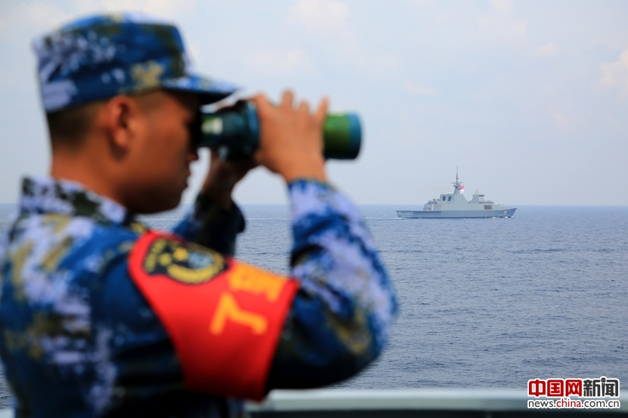 黄山舰抵达新加坡参加西太海军论坛多边海上联合演习