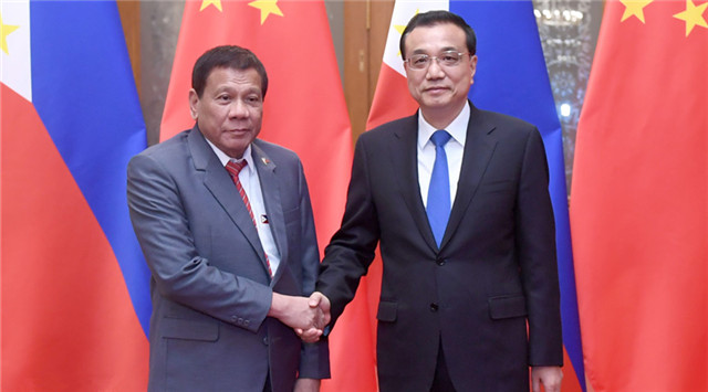 李克强会见菲律宾总统杜特尔特
