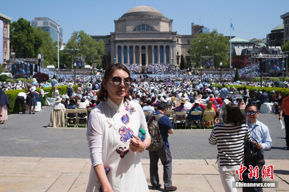 哥大毕业典礼上的华人面孔