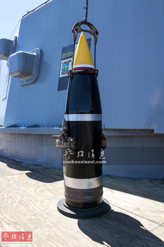 图为专为依阿华级战列舰的mk7主炮研发的406毫米w23(mk23)战术核炮弹