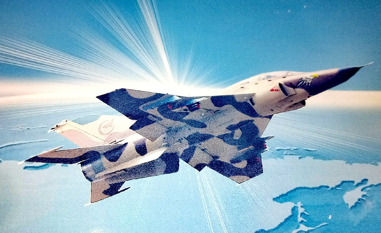 中国“山鹰”战机家族添丁 首架外贸飞机总装下线