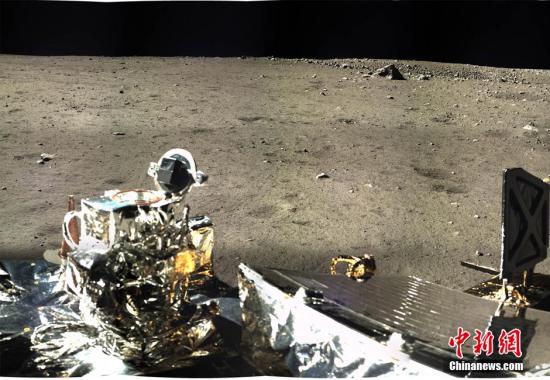 期待“嫦娥”让月球表面第一次开花、第一次破茧成蝶 期待“嫦娥”让月球表面第一次开花、第一次破茧成蝶