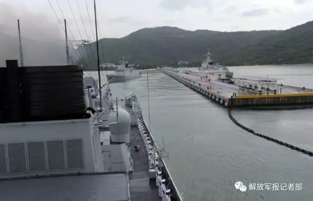中国海军舰艇编队启航赴俄参加中俄海上联演
