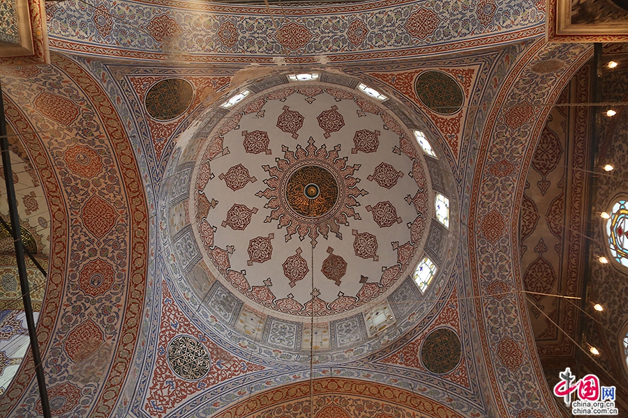 蓝色清真寺美妙的穹顶
