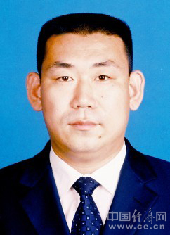 刘剑离任新疆民政厅书记 系最年轻中央候补委员