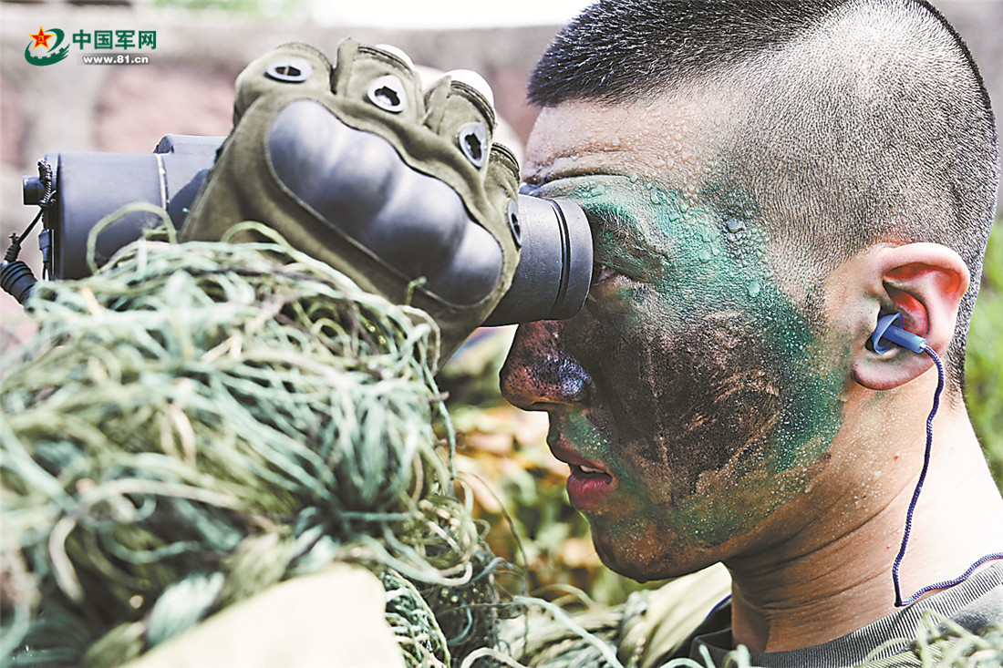 狙击"老a"们的艰难一日_军事_中国网