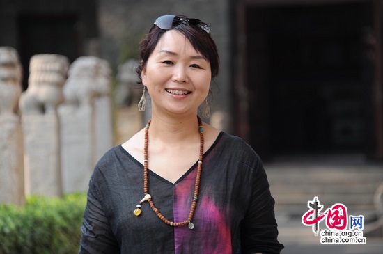 小腾妈妈感恩十年美育作品展开幕