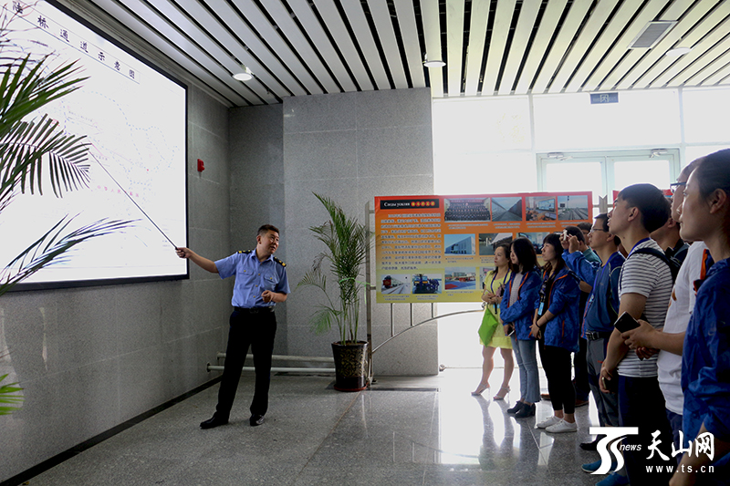 百年口岸霍尔果斯迎来发展新机遇