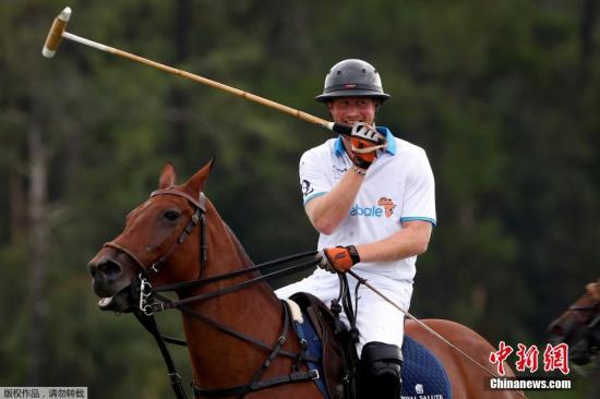 英国哈里王子。