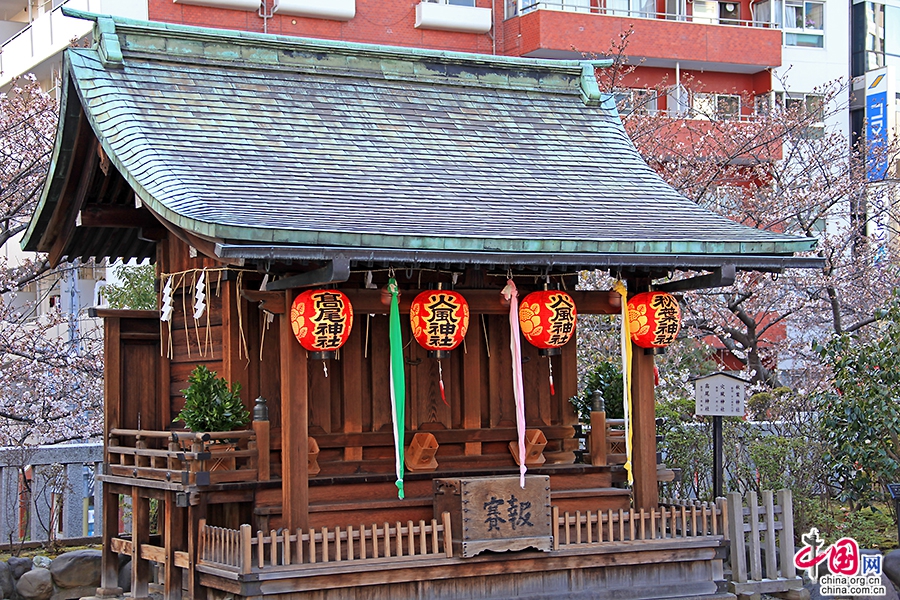 一些小神社均在此设小坛