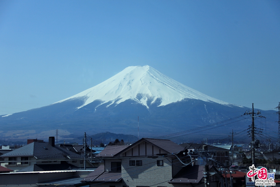 富士山被日本人民誉为“圣岳”