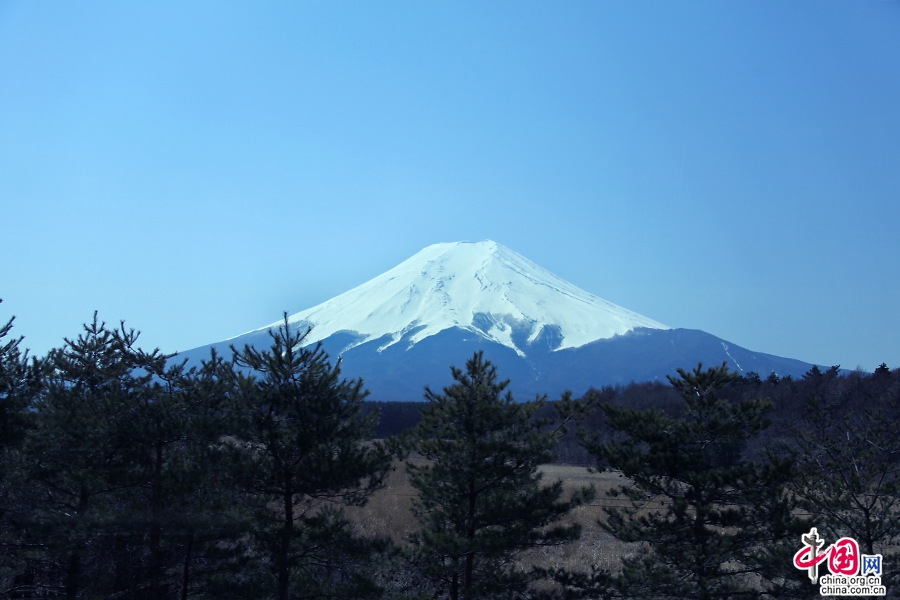 从一合目眺望富士山