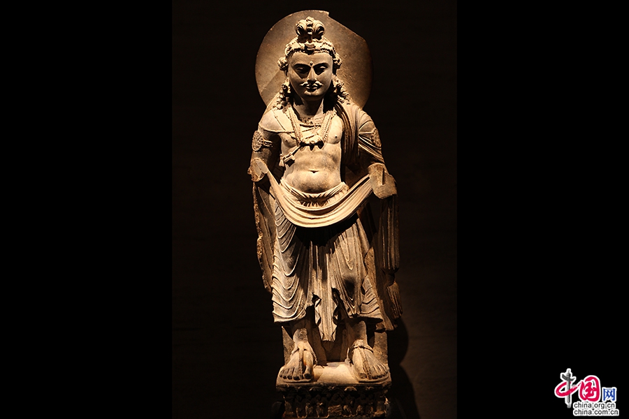 菩萨立像（2世纪，键陀罗地区）