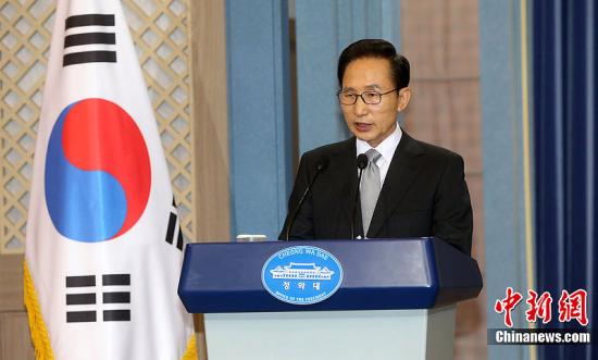 资料图片：韩国前总统李明博。
